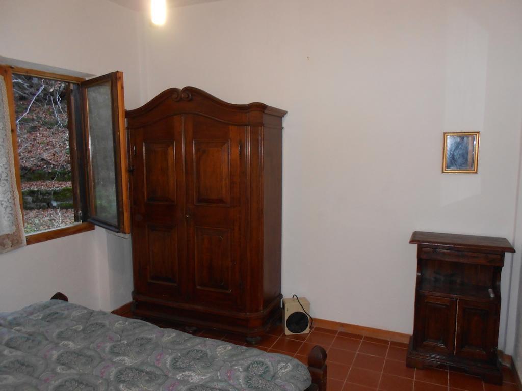 Appartamento Roccione Овиндоли Номер фото
