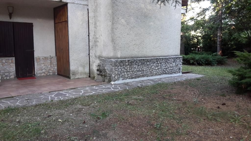 Appartamento Roccione Овиндоли Номер фото