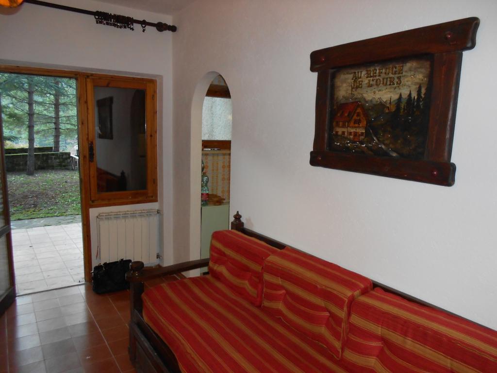 Appartamento Roccione Овиндоли Номер фото